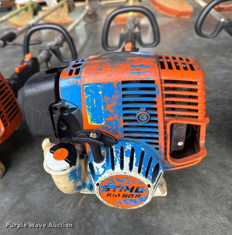 image for item DU3526 Lawn and garden equipment