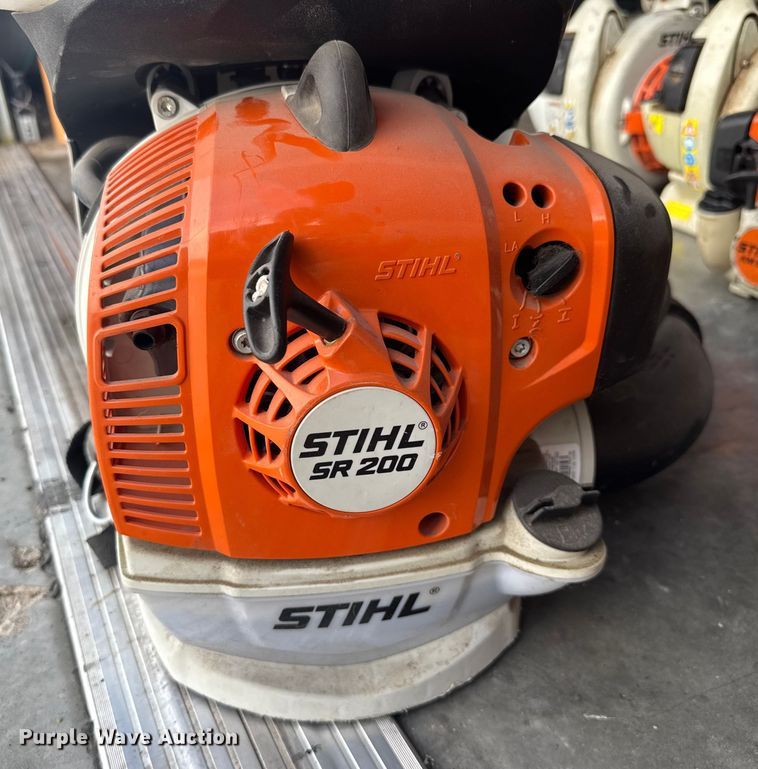 image for item DU3526 Lawn and garden equipment