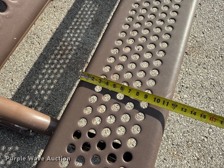 image for item DU3527 (23) benches