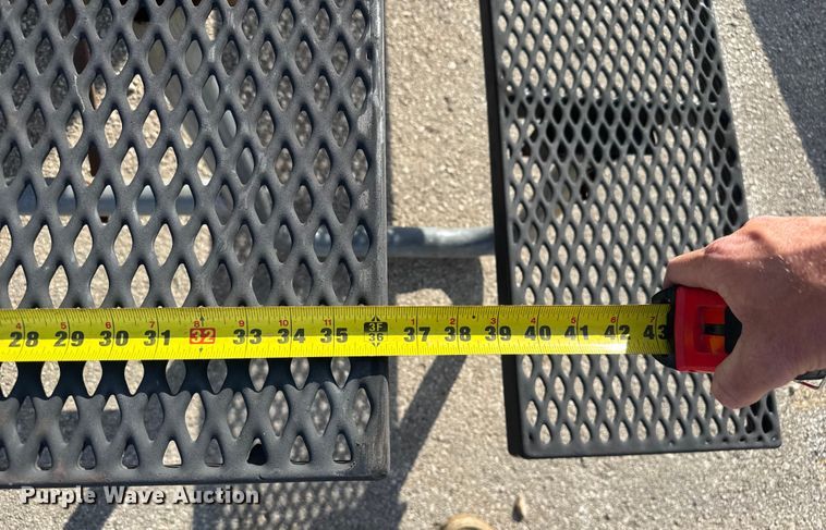 image for item DU3531 (6) picnic tables