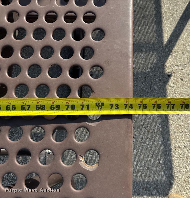 image for item DU3531 (6) picnic tables