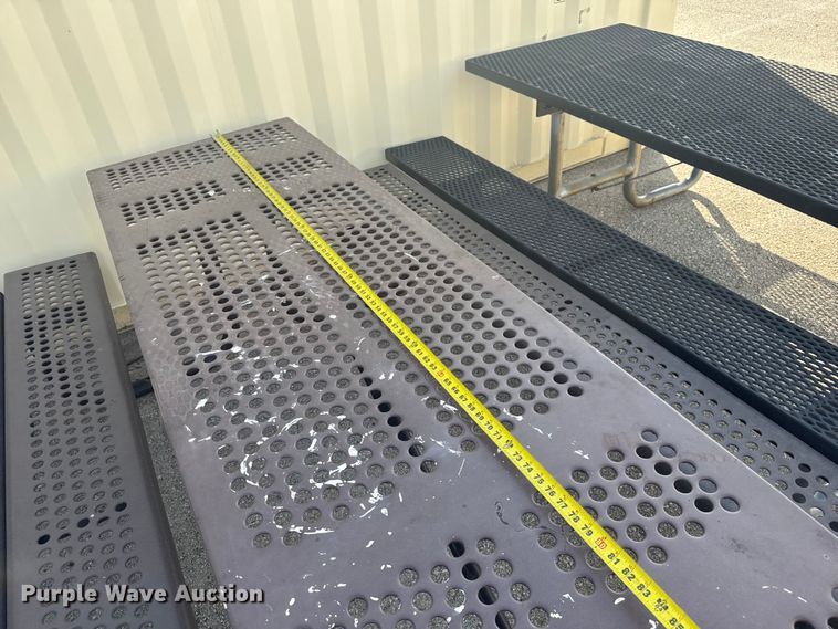 image for item DU3531 (6) picnic tables