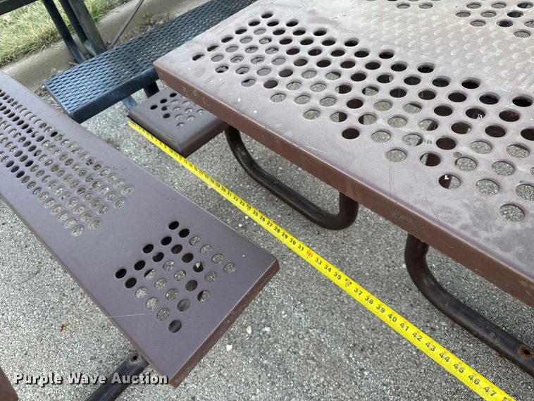 image for item DU3531 (6) picnic tables