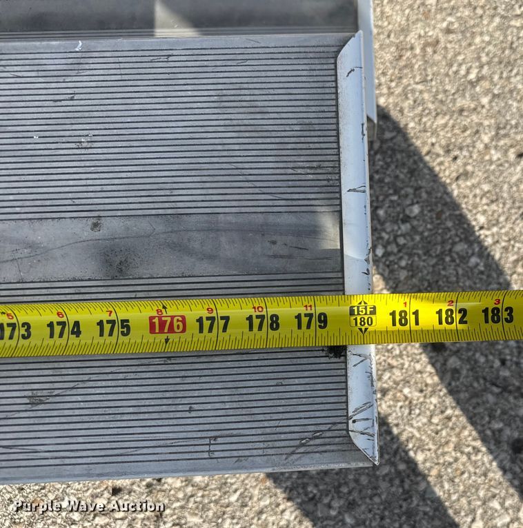 image for item DU3532 (4) bleacher sets