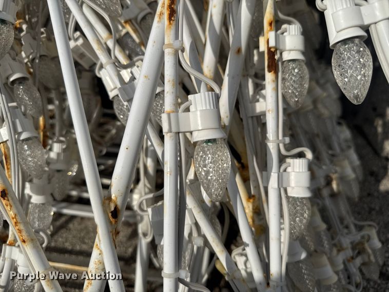 image for item DU3533 Approximately (30) Christmas lights