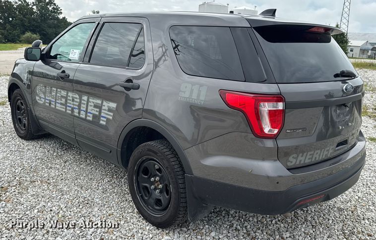 image for item DW3463 2017 Ford Explorer Police Interceptor SUV