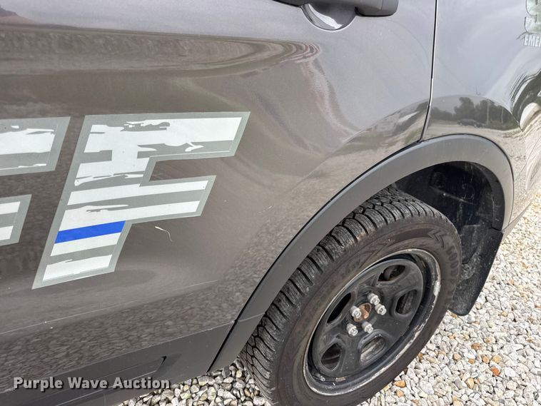 image for item DW3463 2017 Ford Explorer Police Interceptor SUV