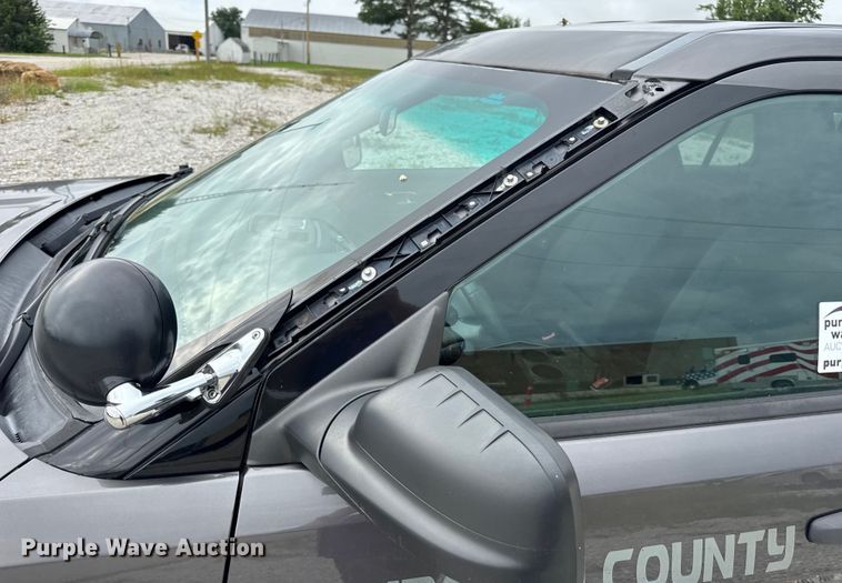 image for item DW3463 2017 Ford Explorer Police Interceptor SUV