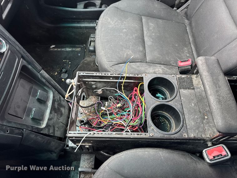 image for item DW3463 2017 Ford Explorer Police Interceptor SUV