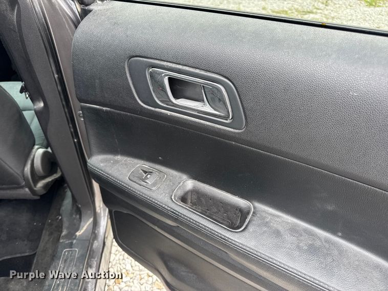 image for item DW3463 2017 Ford Explorer Police Interceptor SUV