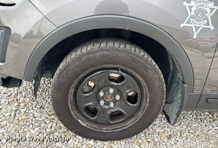 image for item DW3463 2017 Ford Explorer Police Interceptor SUV