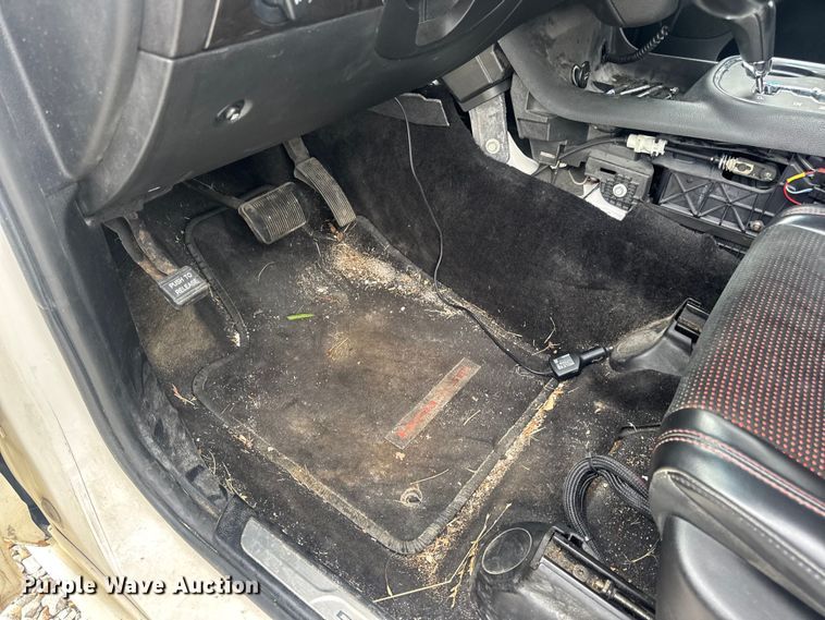 image for item DW3465 2011 Dodge Durango R/T SUV