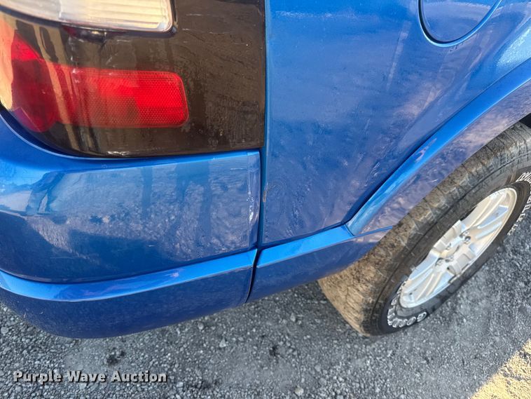 image for item DW6560 2010 Ford Explorer SUV