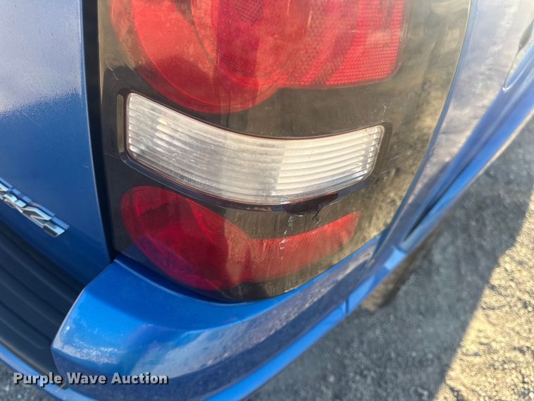 image for item DW6560 2010 Ford Explorer SUV