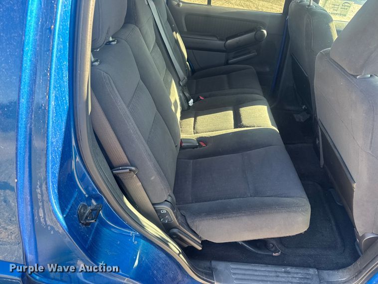 image for item DW6560 2010 Ford Explorer SUV