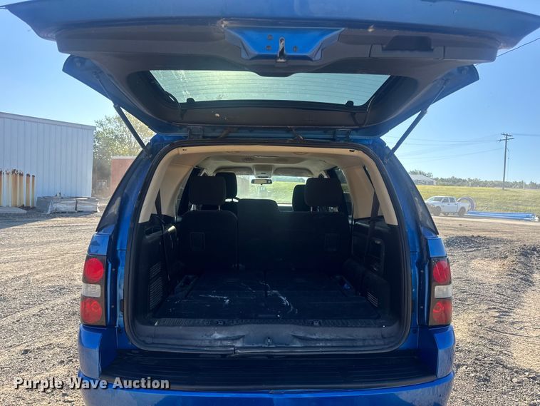 image for item DW6560 2010 Ford Explorer SUV