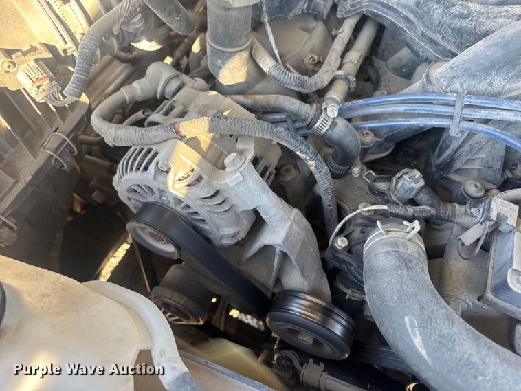 image for item DW6560 2010 Ford Explorer SUV