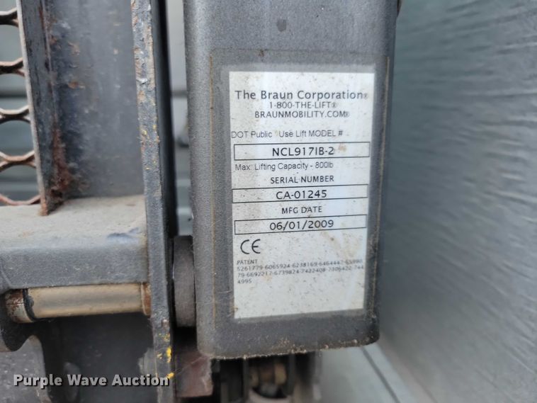 image for item DX6462 2010 Thomas Built 310TS school bus