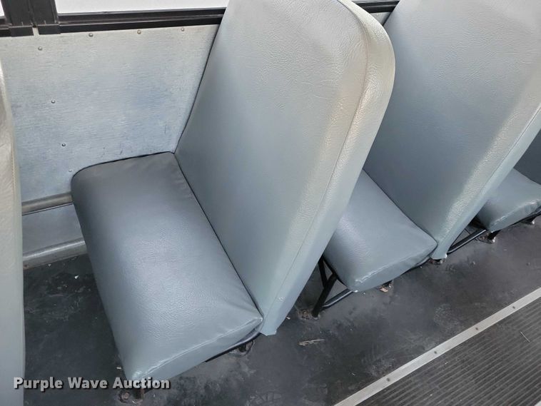 image for item DX6462 2010 Thomas Built 310TS school bus