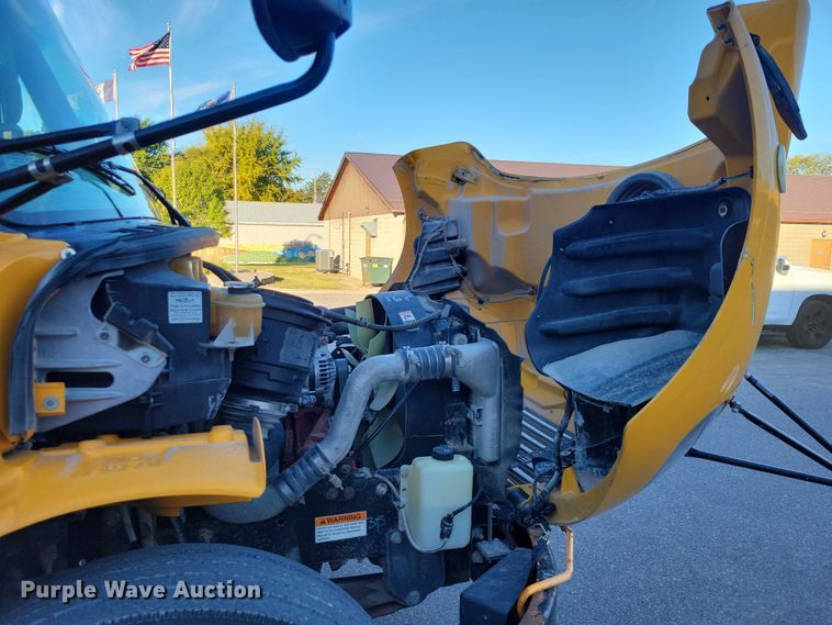 image for item DX6462 2010 Thomas Built 310TS school bus