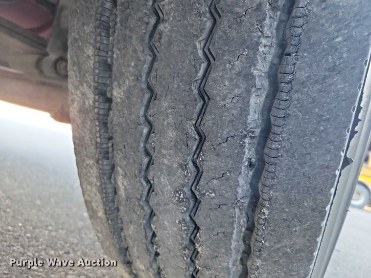 image for item DX6462 2010 Thomas Built 310TS school bus