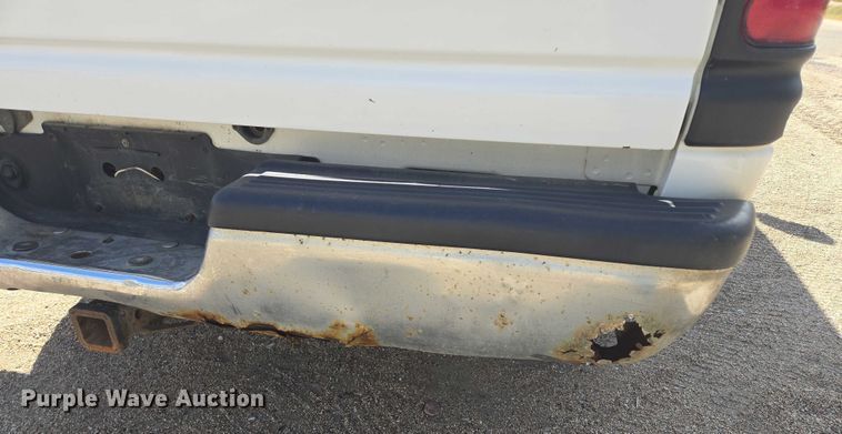 image for item DY1379 2001 Dodge Ram 1500 pickup truck