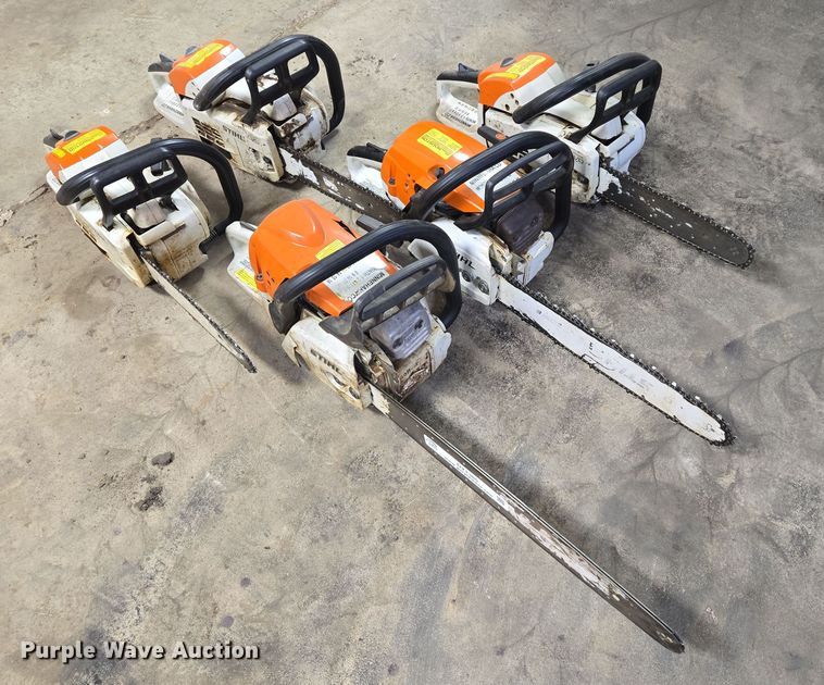 image for item DY1385 (5) Stihl chainsaws