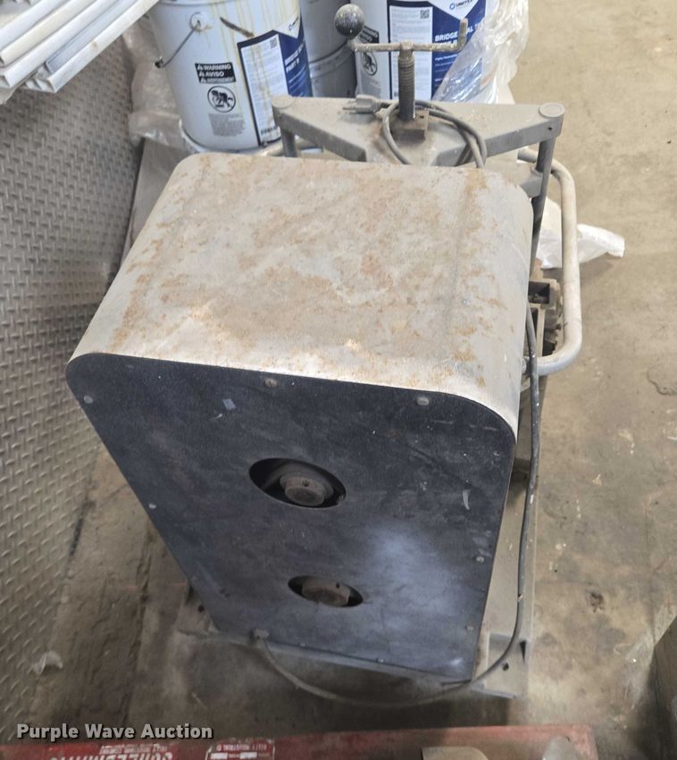 image for item DY1389 Tools