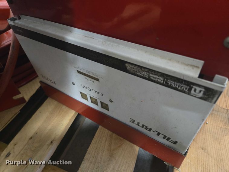 image for item DY1390 Assorted tools