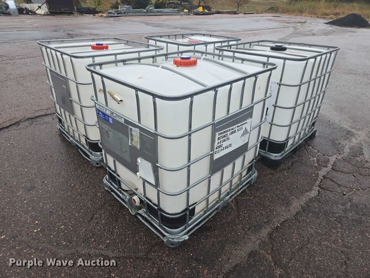 image for item DY1399 (4) poly tanks