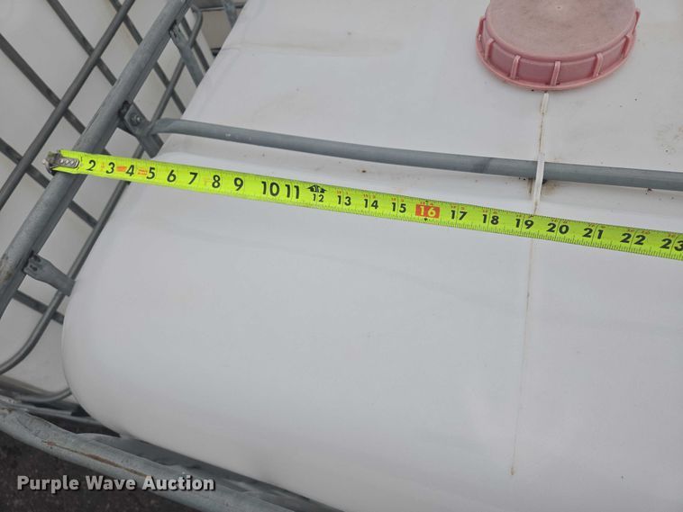 image for item DY1399 (4) poly tanks