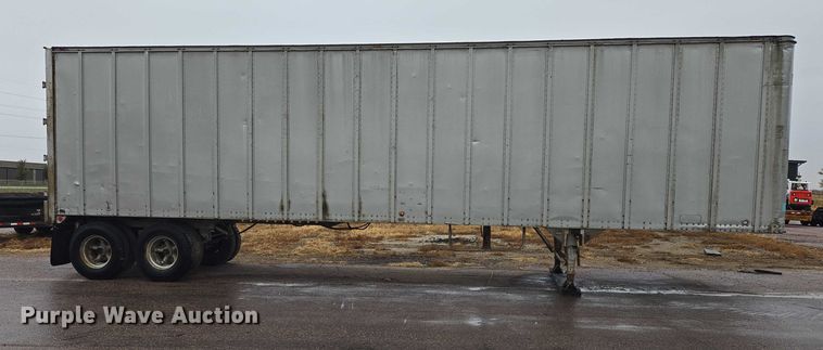 image for item DY1400 1973 Gindy dry van trailer