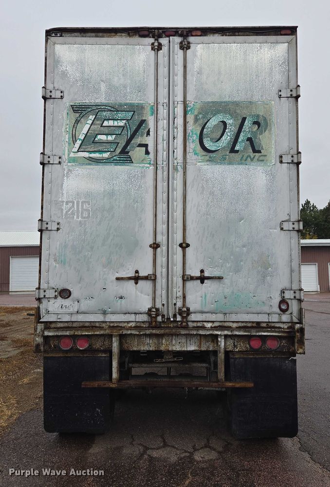 image for item DY1400 1973 Gindy dry van trailer