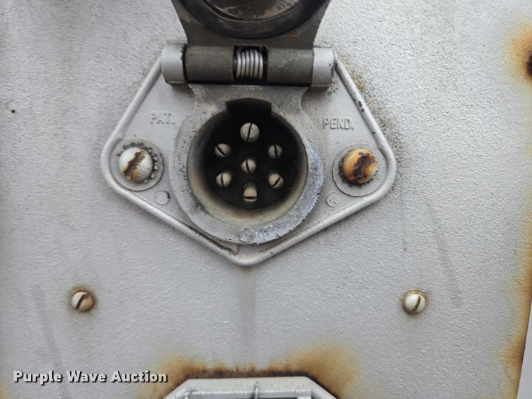 image for item DY1400 1973 Gindy dry van trailer