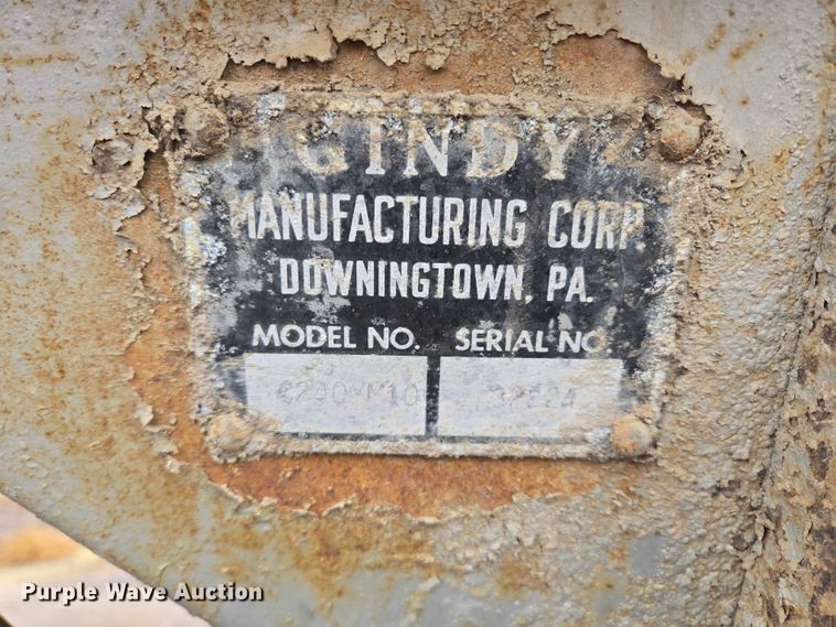 image for item DY1400 1973 Gindy dry van trailer