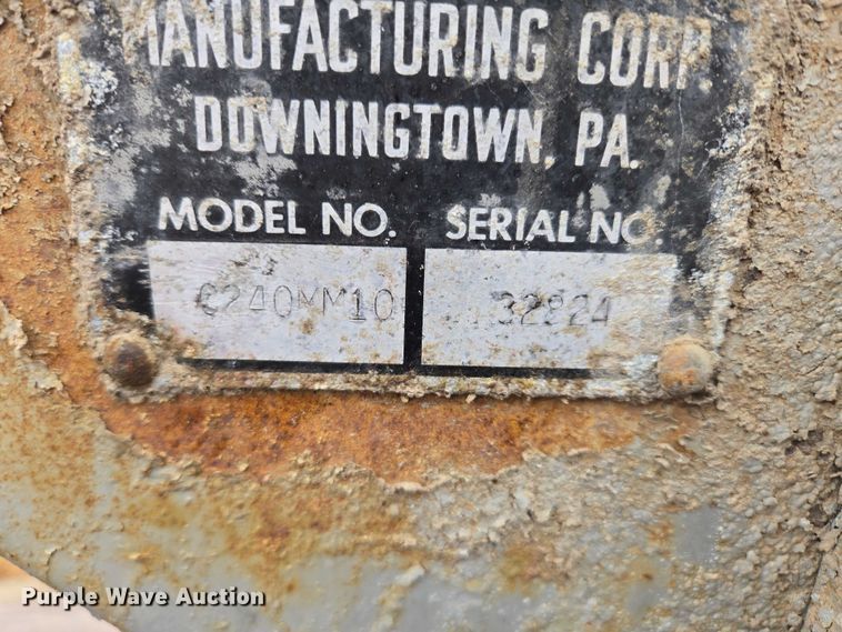 image for item DY1400 1973 Gindy dry van trailer