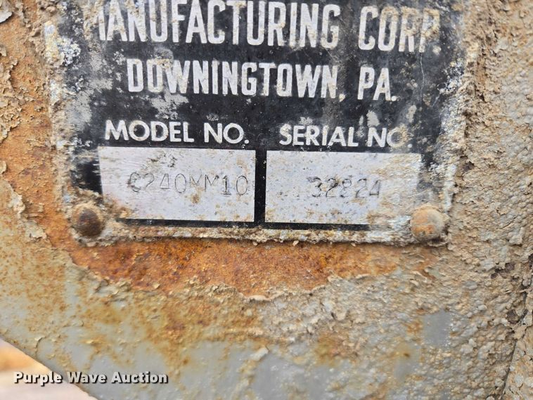 image for item DY1400 1973 Gindy dry van trailer