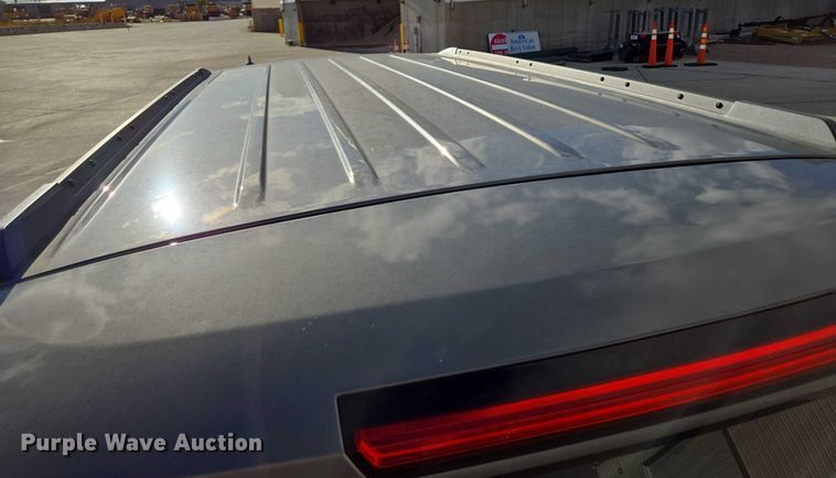 image for item DY1415 2017 Chevrolet Suburban SUV