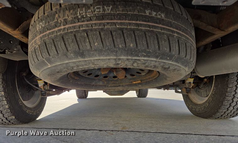 image for item DY1415 2017 Chevrolet Suburban SUV