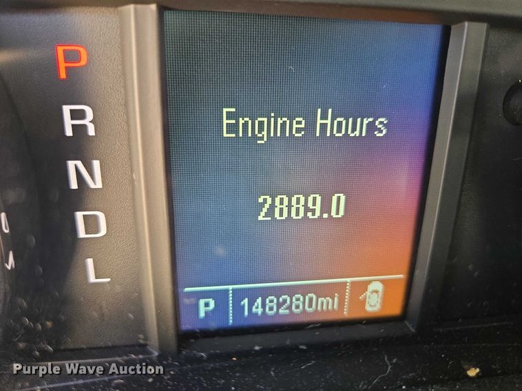 image for item DY1415 2017 Chevrolet Suburban SUV