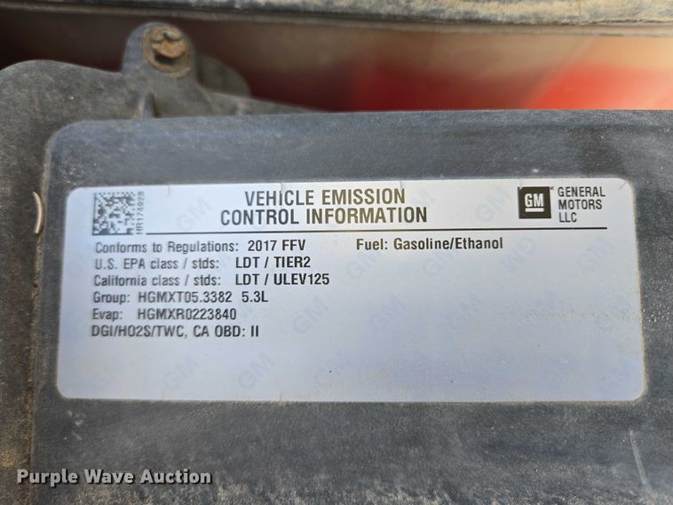 image for item DY1415 2017 Chevrolet Suburban SUV