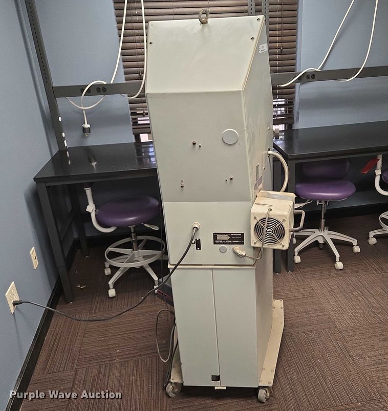 image for item DY1416 J&L Metrology Classic 14T optical comparator