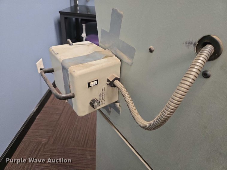 image for item DY1416 J&L Metrology Classic 14T optical comparator