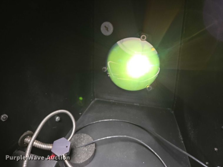 image for item DY1416 J&L Metrology Classic 14T optical comparator