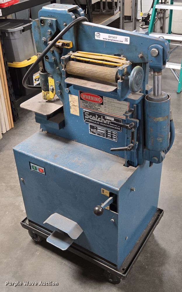 image for item DY1417 Scotchman 207 J7480 ironworker