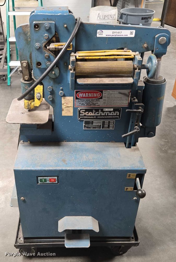 image for item DY1417 Scotchman 207 J7480 ironworker