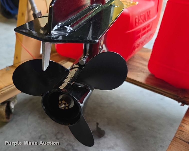 image for item DZ6421 2018 Mercury Fourstroke  boat engine