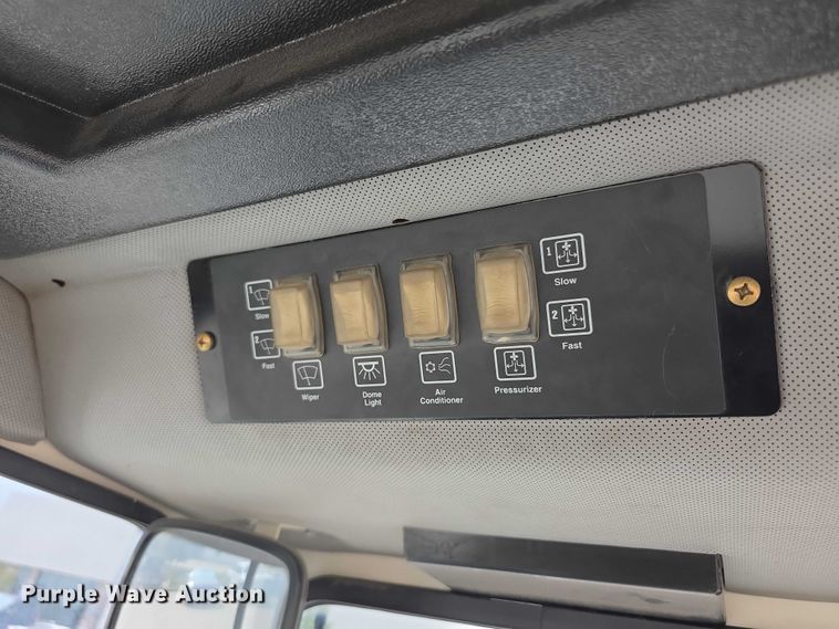 image for item DZ6424 Tennant 6600 sweeper