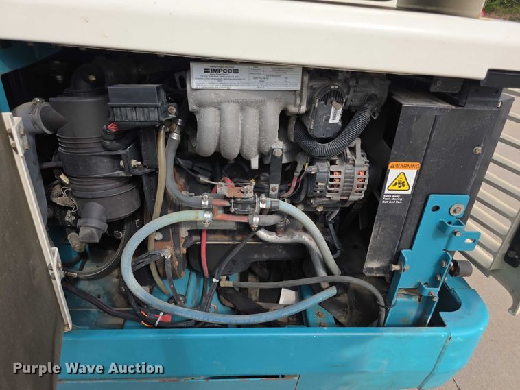 image for item DZ6424 Tennant 6600 sweeper