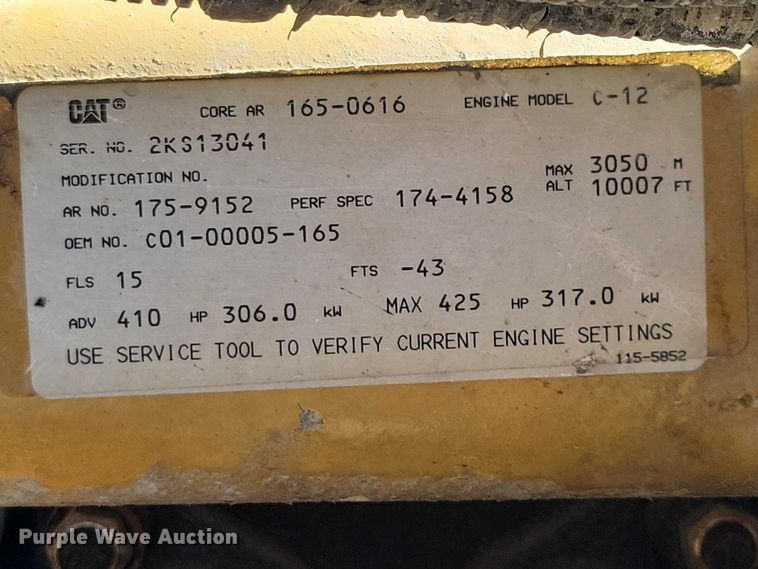 image for item DZ6616 2000 Sterling AT9500 semi truck